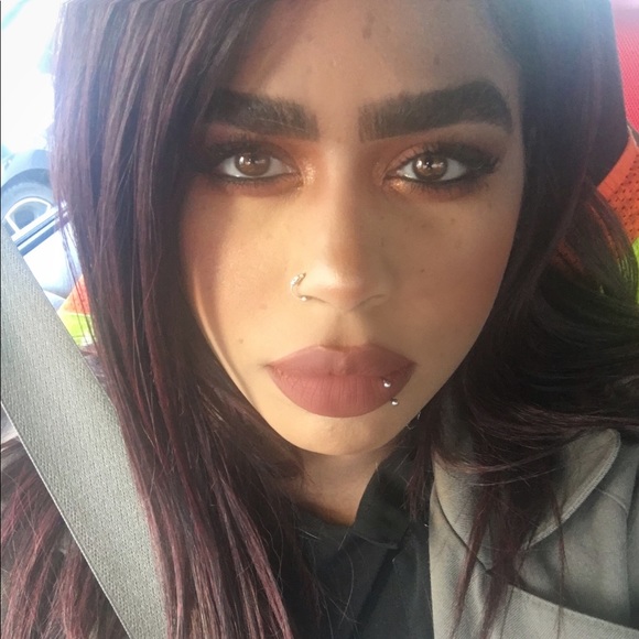 Meet your Posher, Sasha - Picture 3 of 3